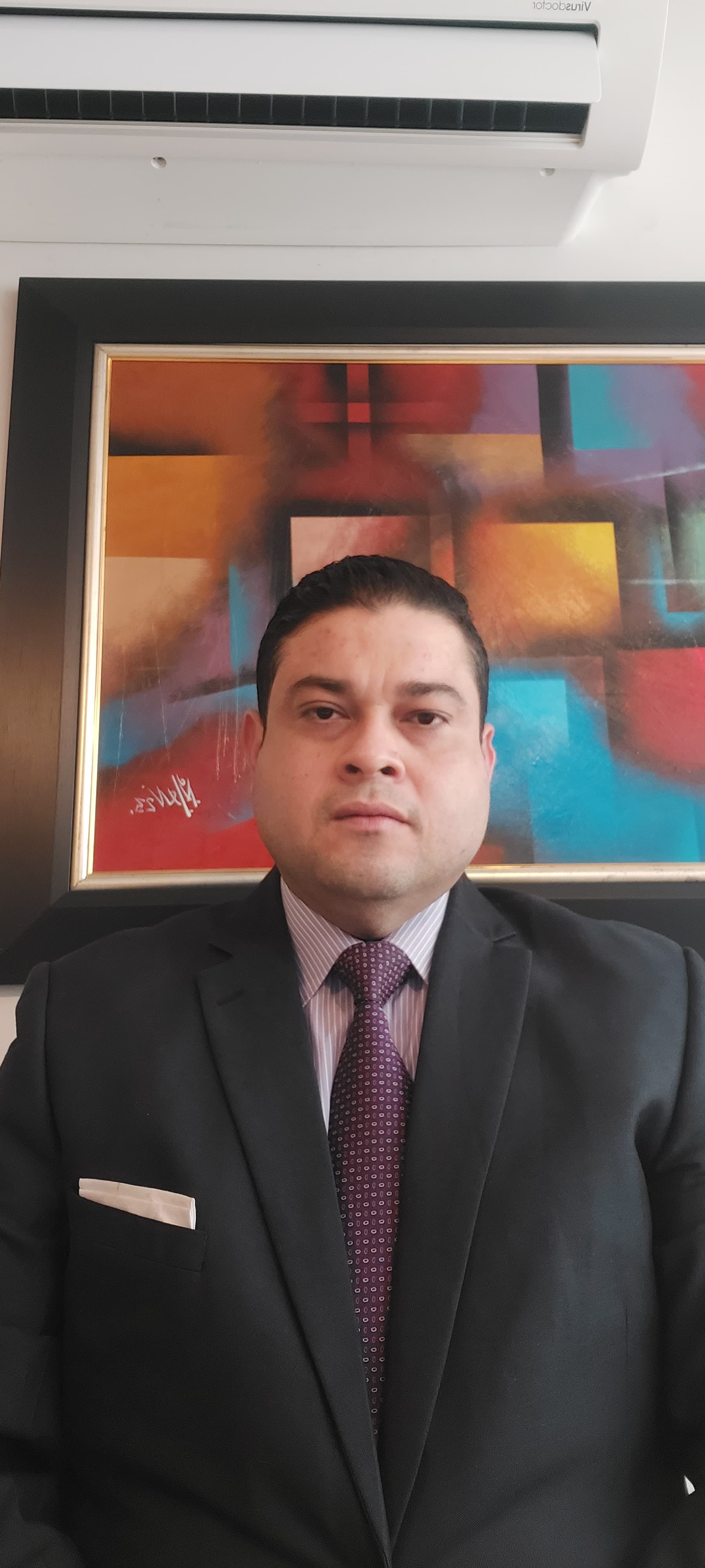 Jay Isaac Rodríguez — Consultor Estratégico Inmobiliario