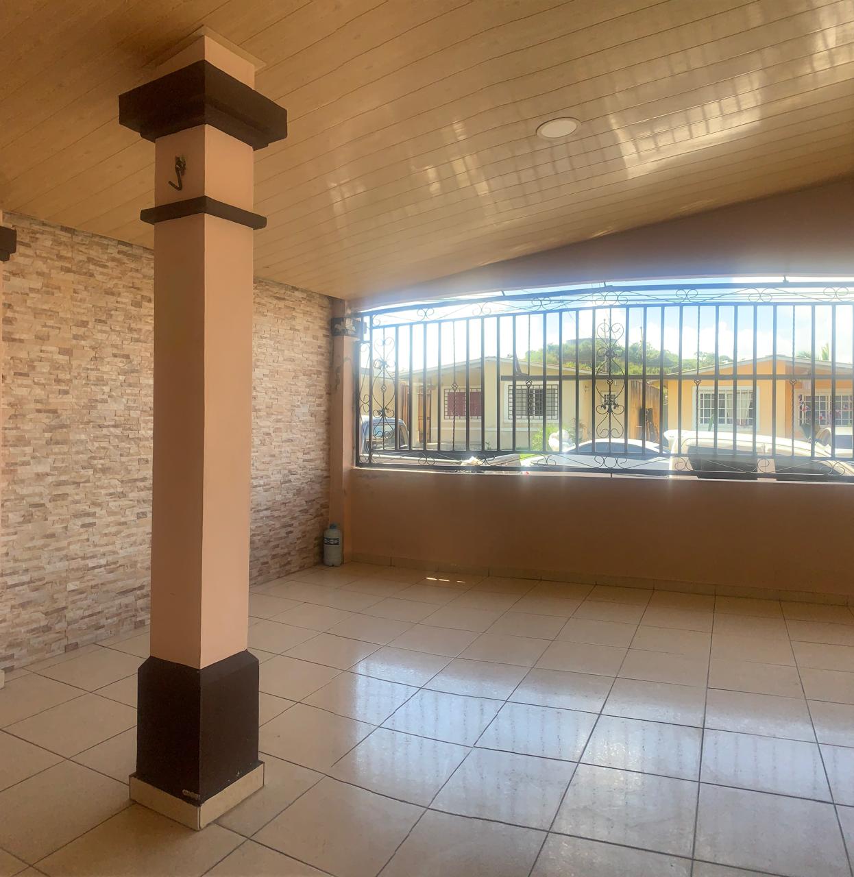 Terraza / Anexo